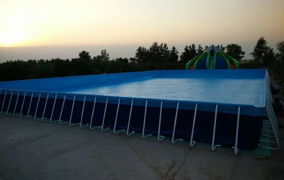 Большой сборный летний бассейн 15 x 5 x 1 метр (рис.3)
